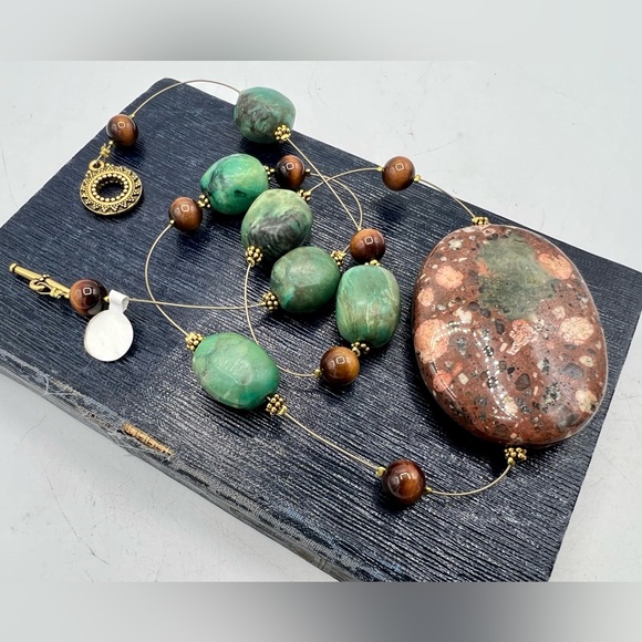 Artisan gemstone necklace chunky heavy brown & green stone beads 25” - Picture 5 of 11